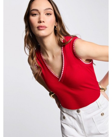 top rojo
