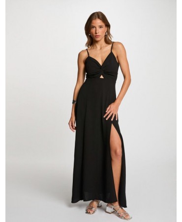 Vestido negro tirante