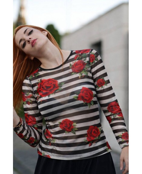 Camiseta  flores y rayas